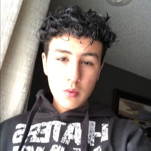 Meet your Posher, Saif